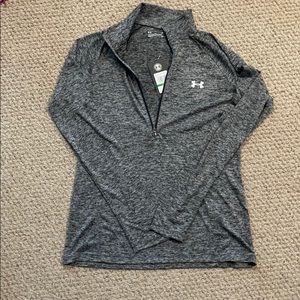 Under armor lightweight long sleeve half zip shirt